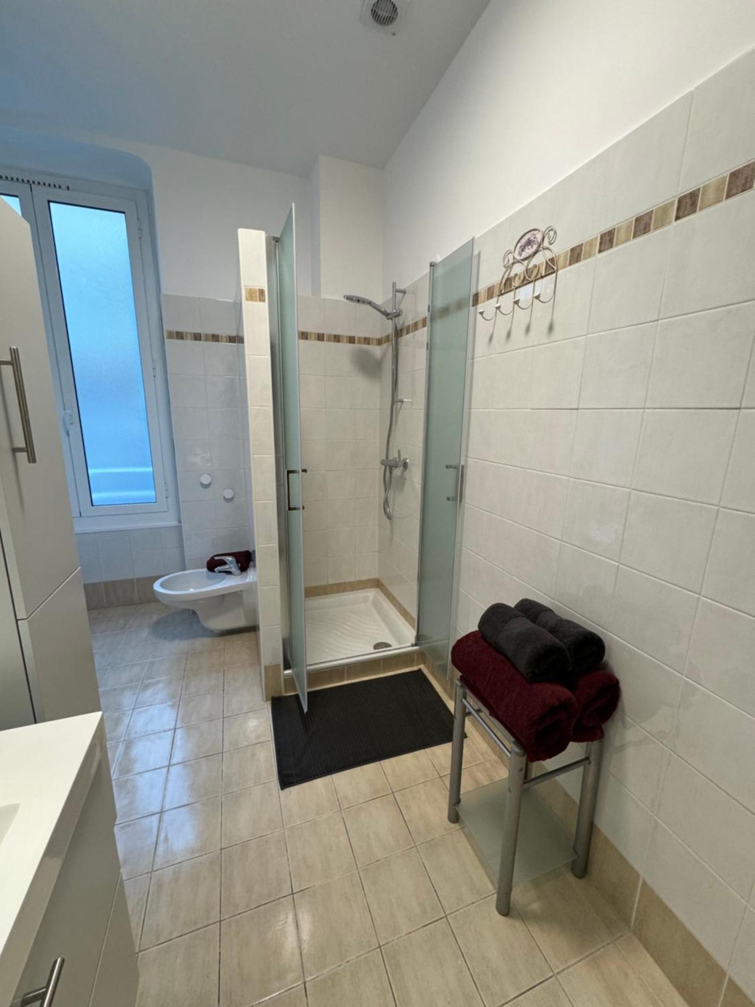 Prato Home - Apartment Near The Beach In Menton Bagian luar foto